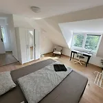 Bed & Breakfast Biomade Prag