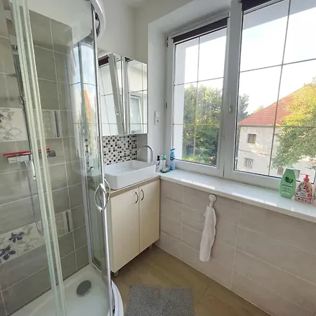 Bed & Breakfast Biomade Prague