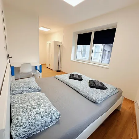 Biomade Bed & Breakfast Prag